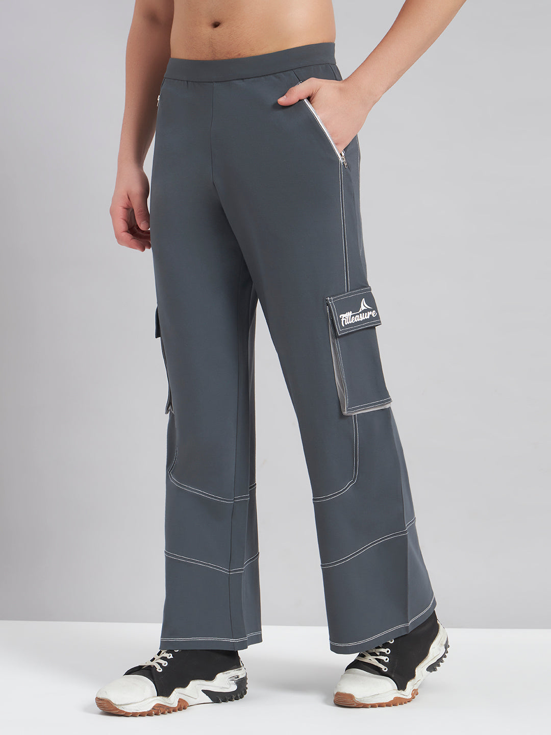 JetSet Wide-Leg Cargo Pants