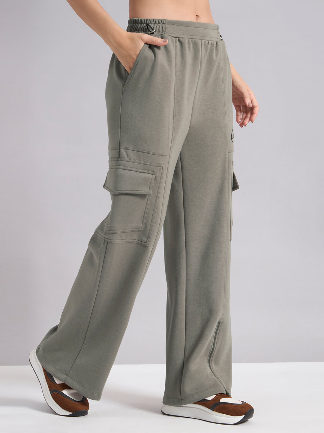 Voyager Utility Cargo Pants