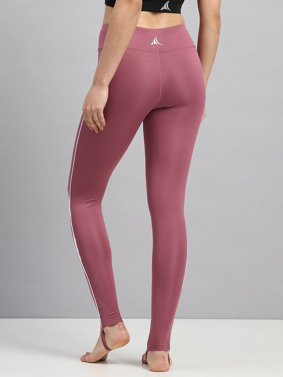 Crosswaist heel strap Tights