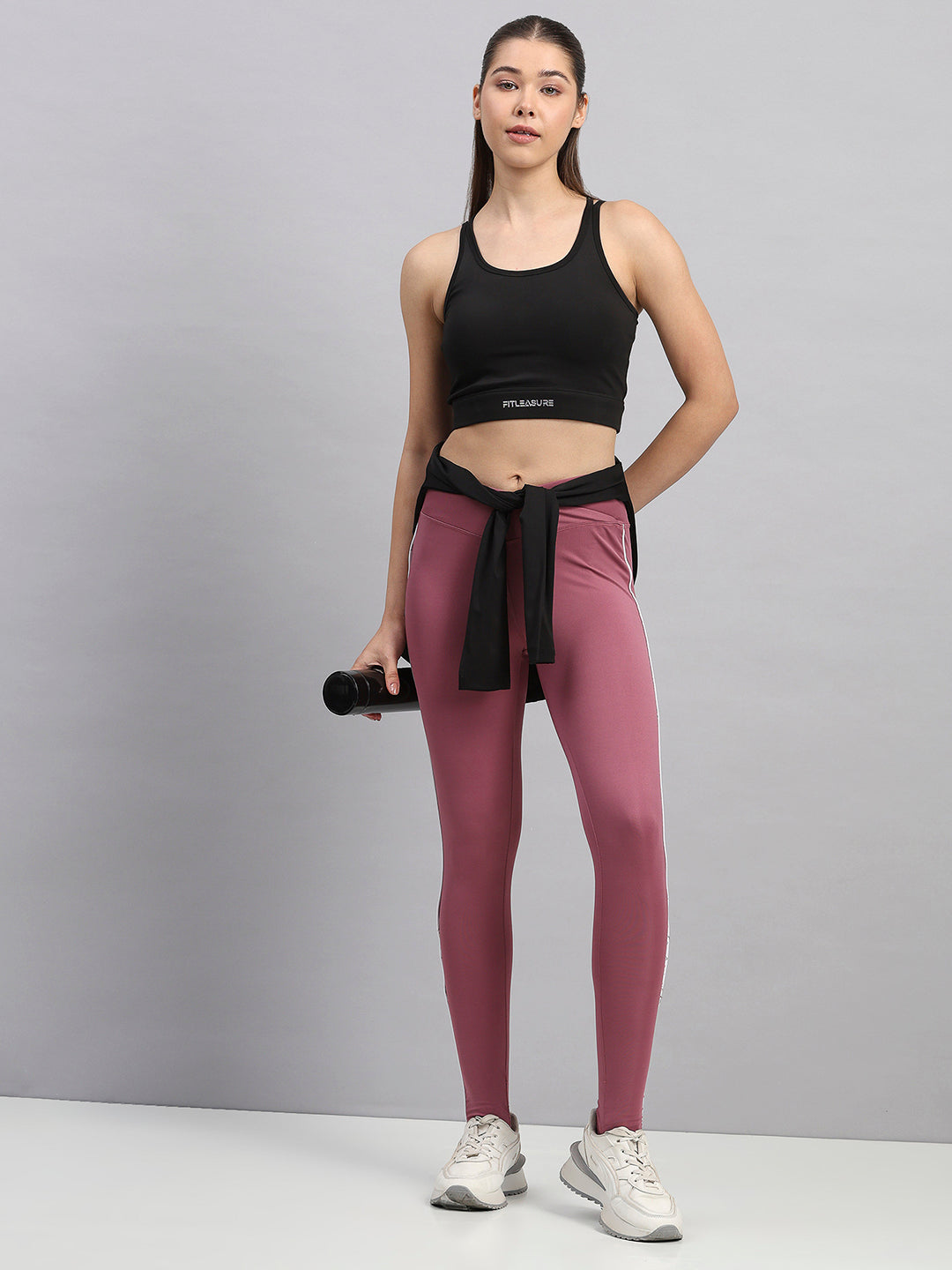 Crosswaist heel strap Tights