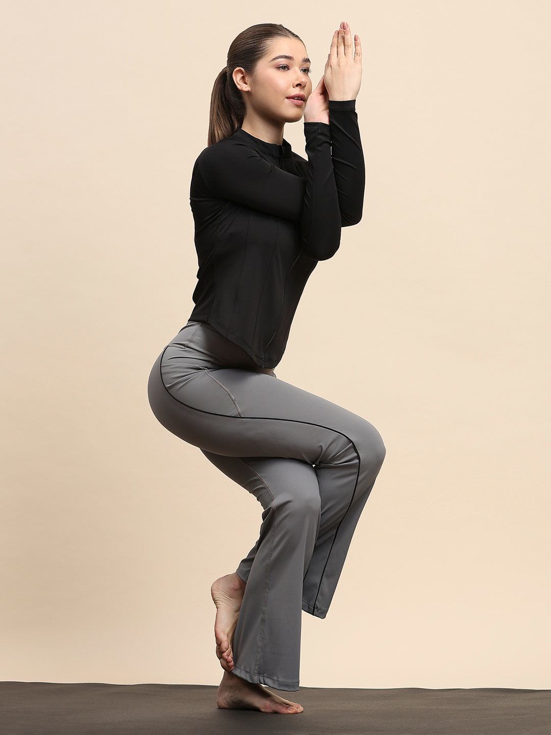 Ultrasoft Long sleeves Sculpt Jacket