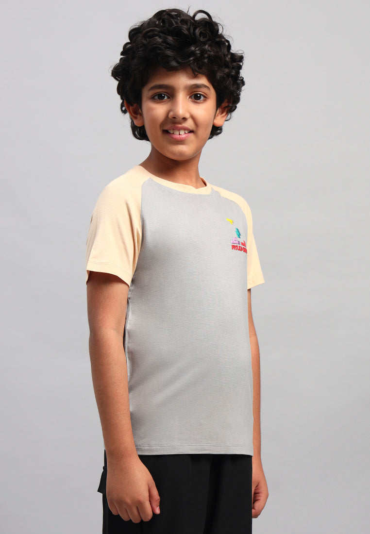 RetroPlay Unisex Raglan Tee