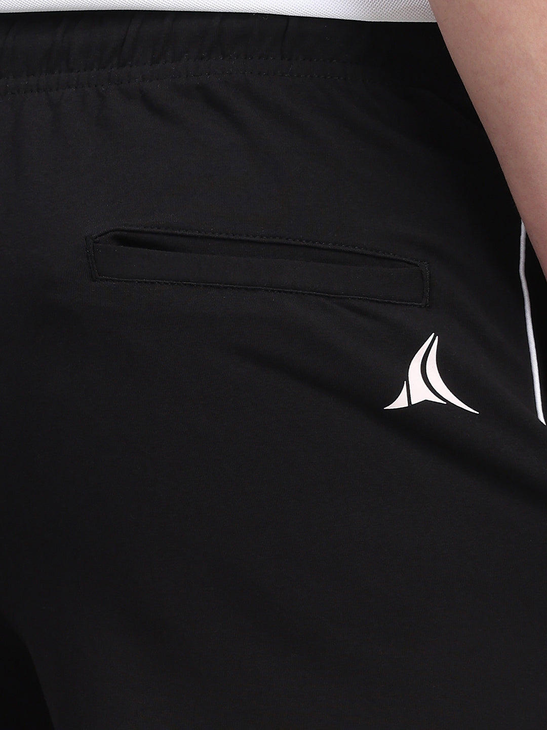 Aeroire™ Comfort Flex Shorts