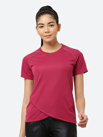 Fitleasure Multipurpose Designer Tshirt for women in aubergine colour is styled to give you the fashionable look. It is ideal for a walk or gym workout. 